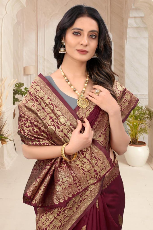 Unequalled Maroon Soft Banarasi Silk Saree With Staring Blouse Piece