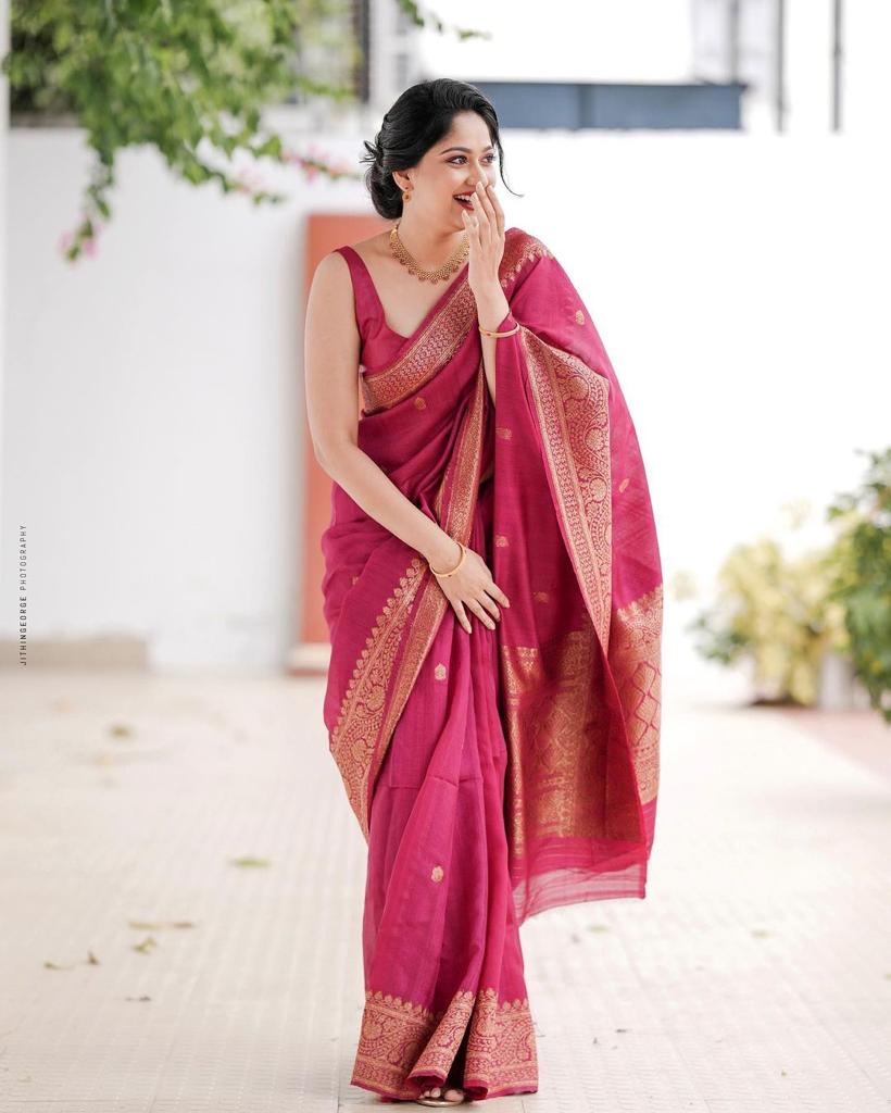 Amazing Pink Soft Banarasi Silk Saree with Unique Blouse Piece