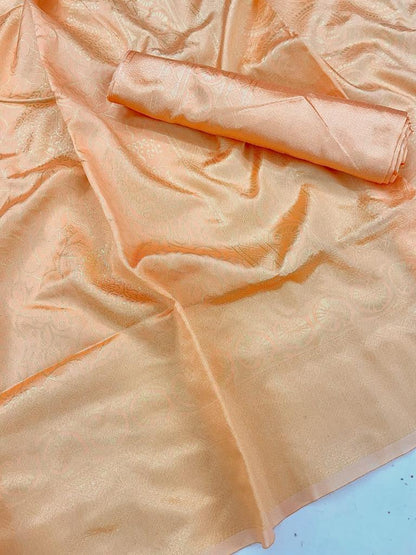 Amazing Crème Soft Banarasi Silk Saree with Unique Blouse Piece